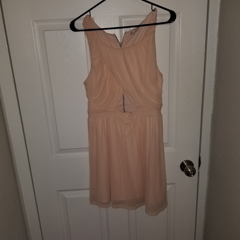 Beautiful peach dress